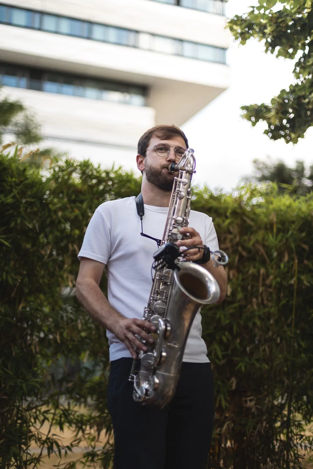 Saxophonist beim Sommerfest